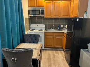 I10 Express Getaway -1BR,1BA